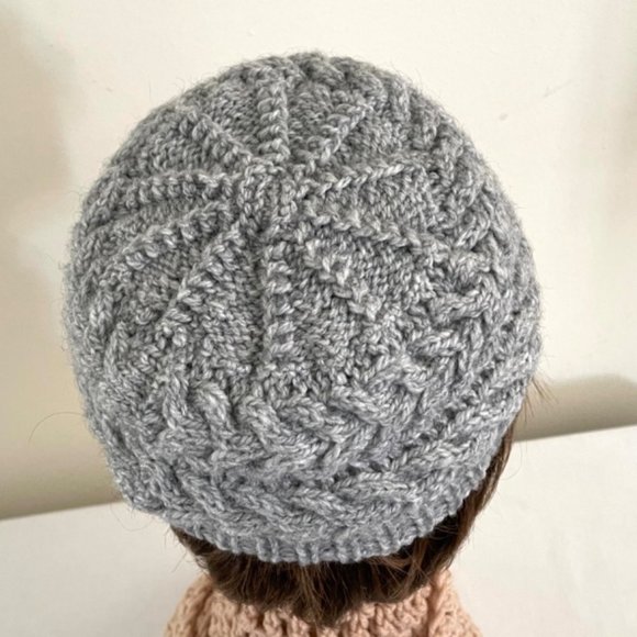 Handmade Knit Winter Kids Hat Cap Gray Cableknit OS - Picture 6 of 9